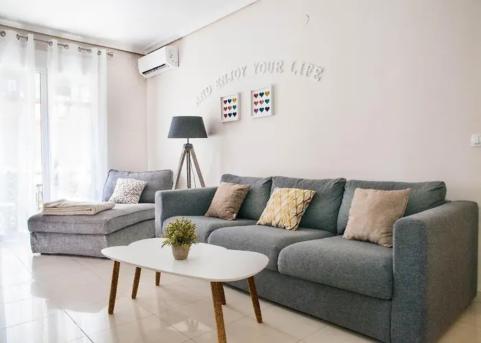 Entre El Centro Y La Mezquita Totalmente Climatizado Parking Gratuito * 科爾多瓦